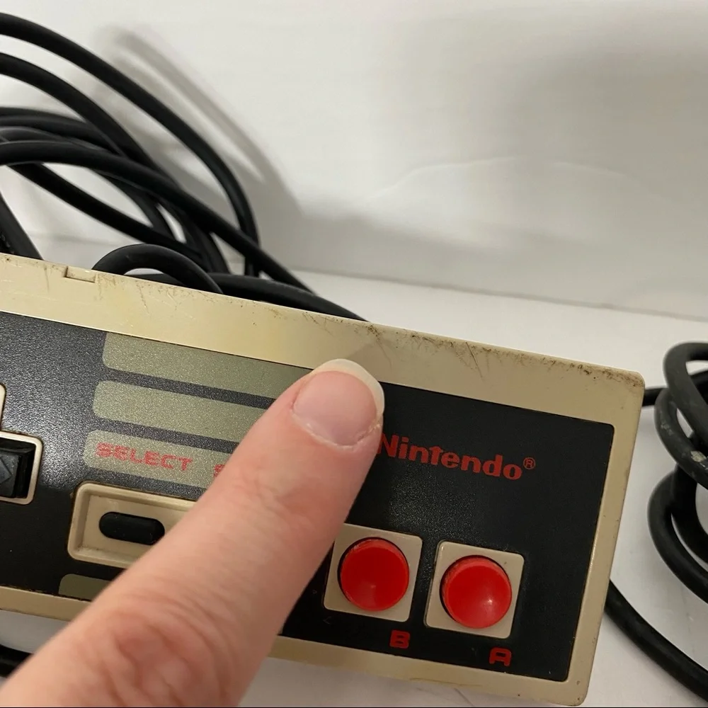 Nintendo Game Controller Original Controller Set of 2 Tested Working!